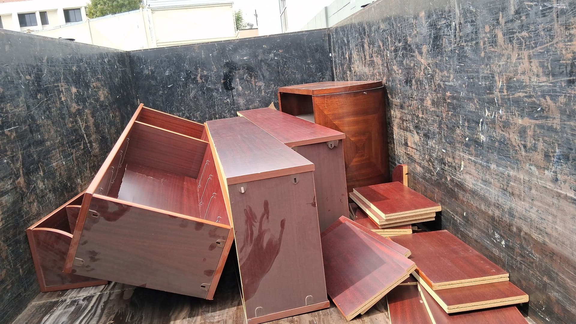 Gallery photos for Storage Unit Cleanout With Full Furniture Removal: Image #2
