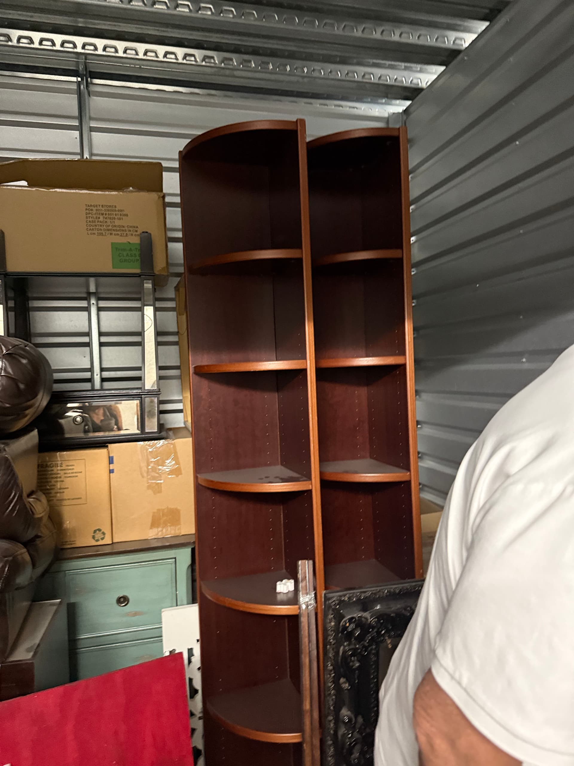 Gallery photos for Storage Unit Cleanout With Full Furniture Removal: Image #1