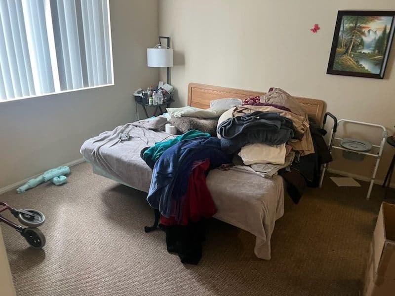 Gallery photos for Transforming Cluttered Apartments in Porter Ranch: Image #3