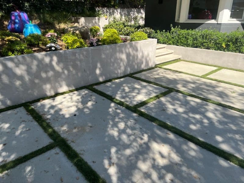 Transform Your Garden with Junk Removal image