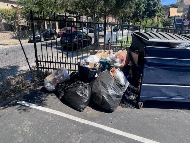 Gallery photos for Pasadena's Waste Management Solution: Image #2