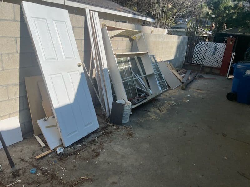 Efficient Construction Debris Cleanup in Los Angeles image