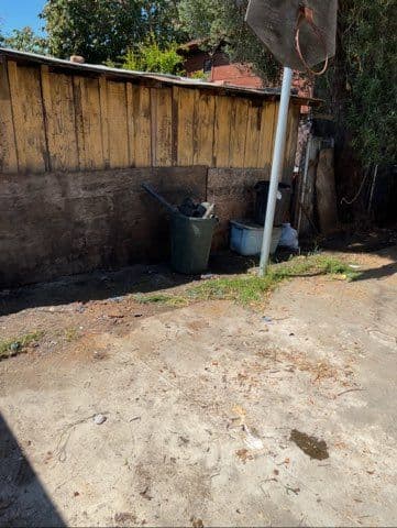 Backyard Cleanup in Santa Clarita image