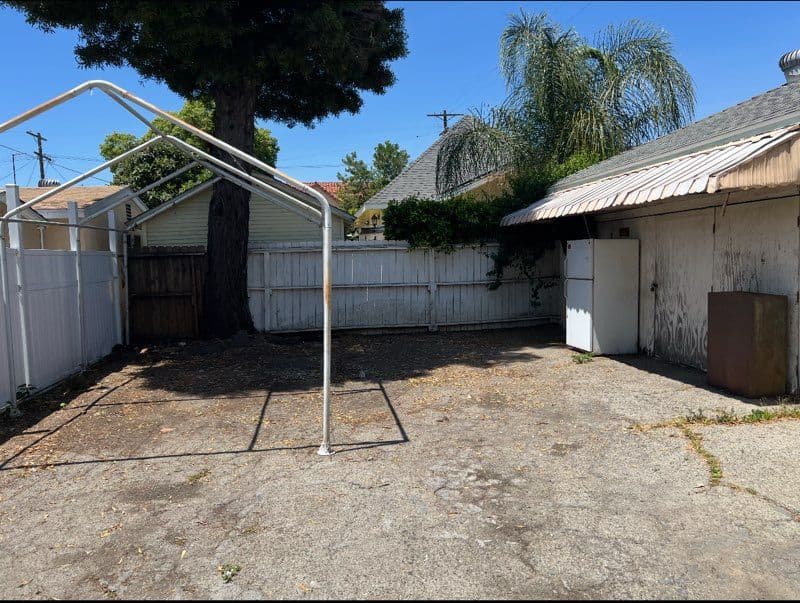 Backyard Makeover in Los Angeles - Junk Removal image