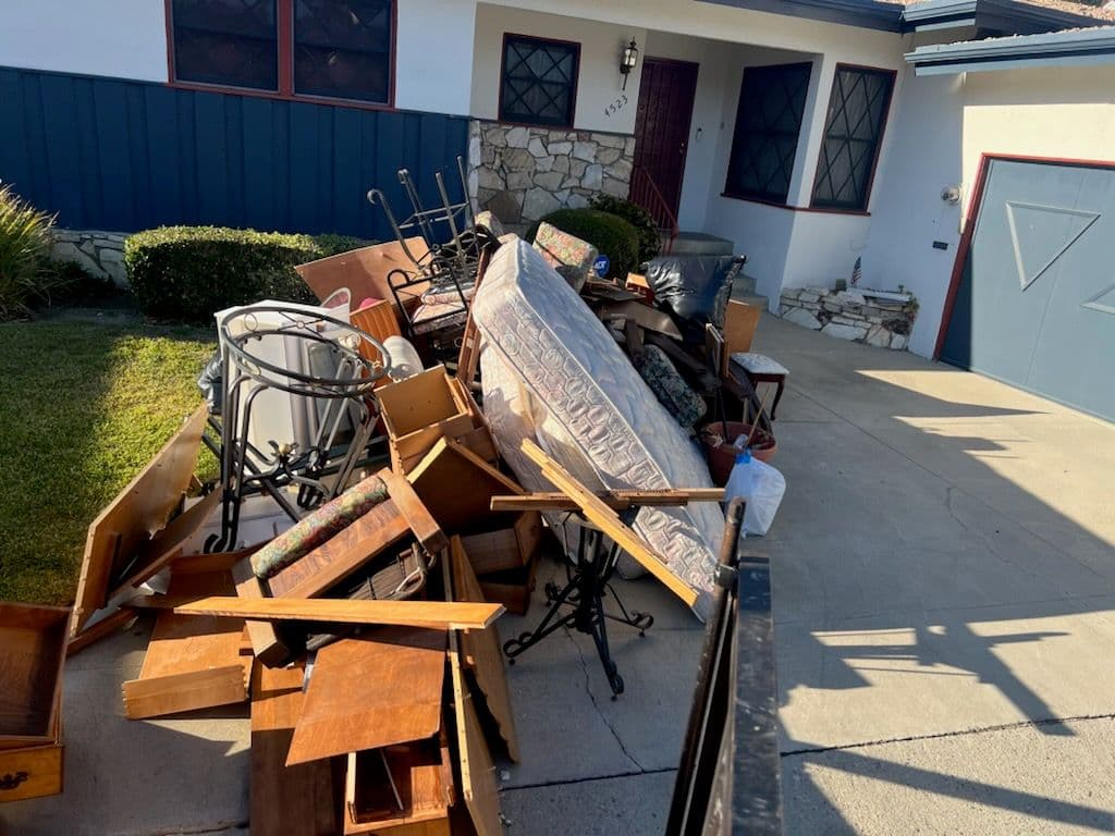 Driveway Decluttering Success with Alvarado's Junk Removal